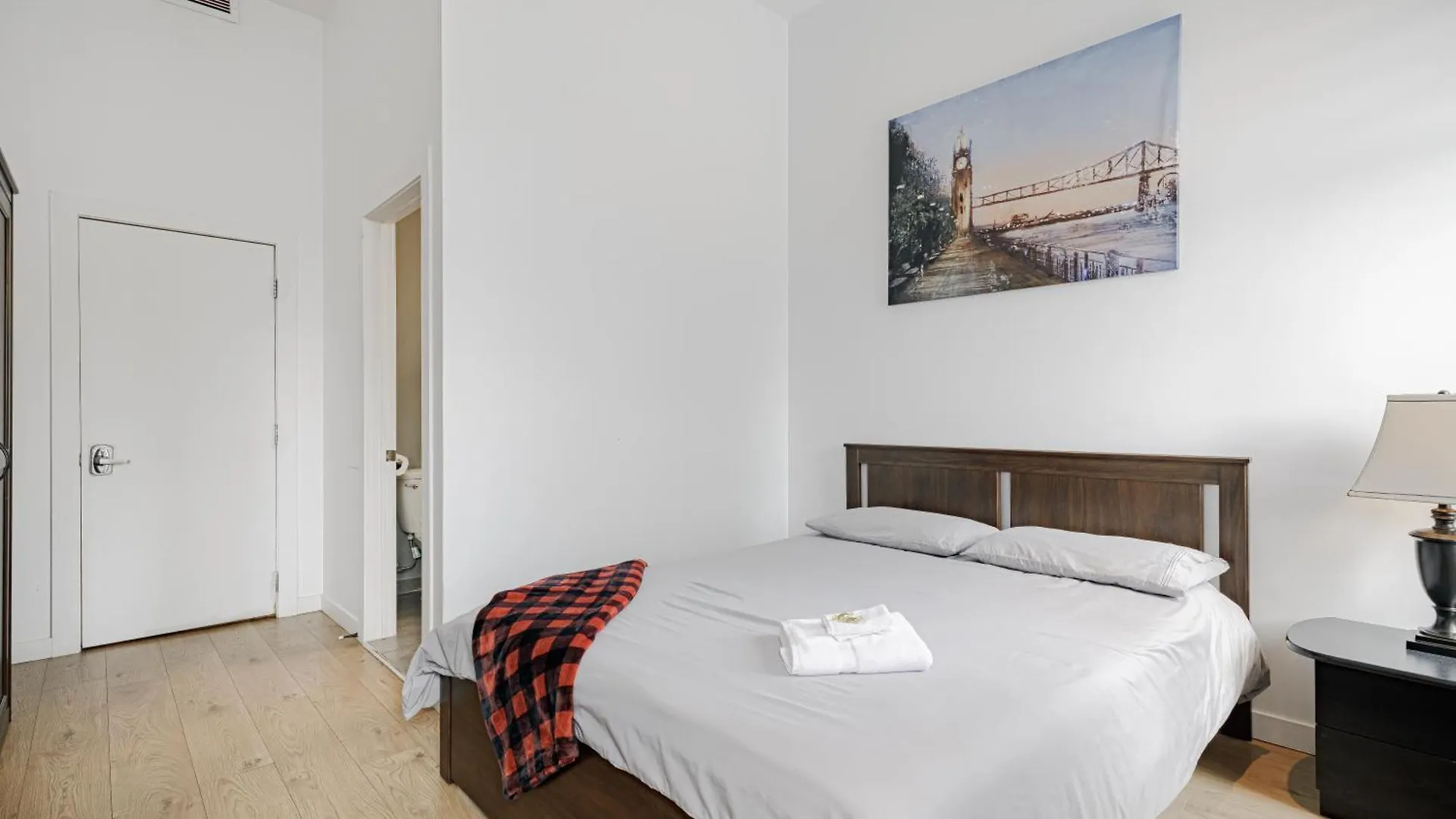 Homa Homestay Hotel By Olympic Stadium Montreal Auberge-Hostel Guest house