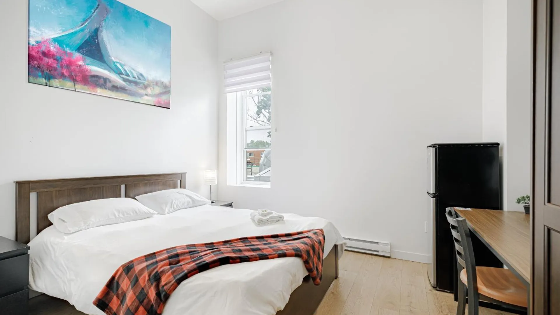 Homa Homestay Hotel By Olympic Stadium Montreal Auberge-Hostel Canada